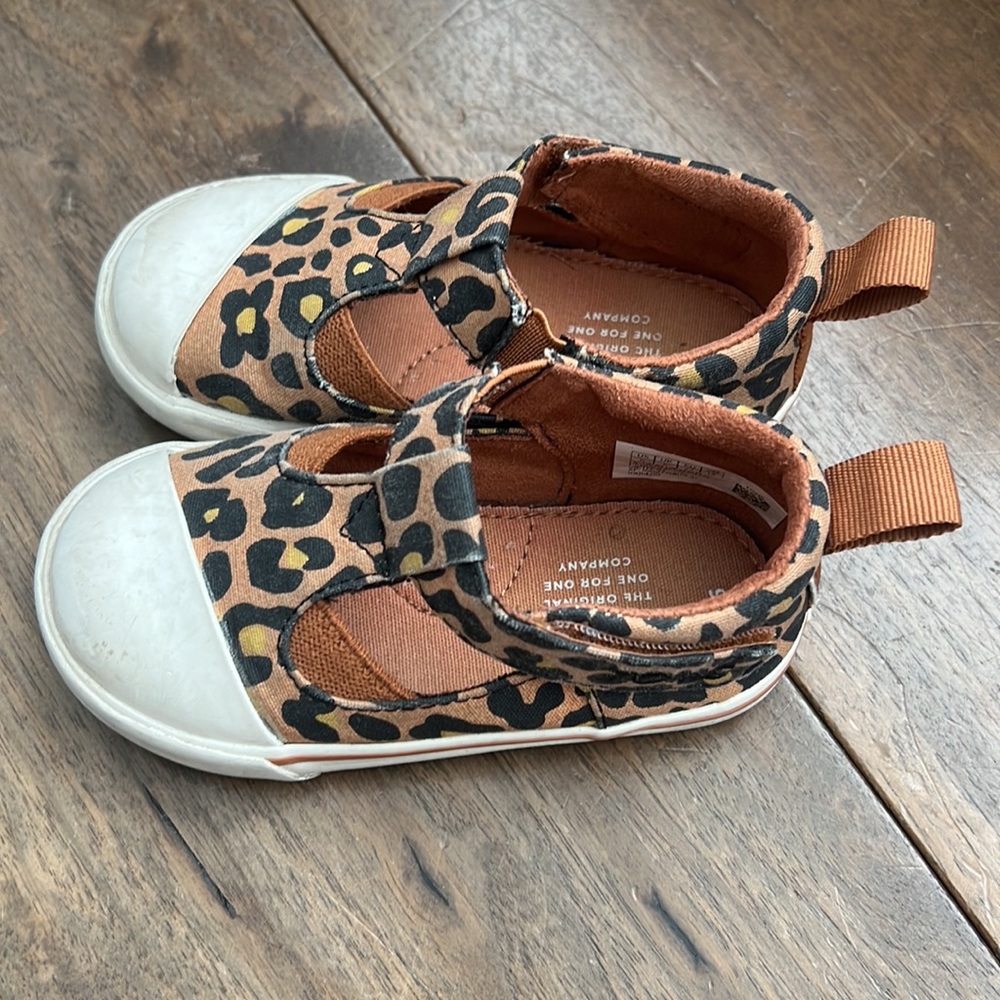 Girls Toms Leopard Shoes